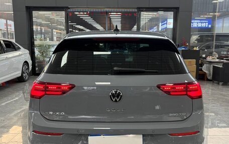 Volkswagen Golf VIII, 2023 год, 2 160 000 рублей, 6 фотография