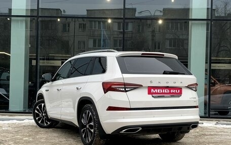 Skoda Kodiaq I, 2024 год, 4 990 000 рублей, 7 фотография