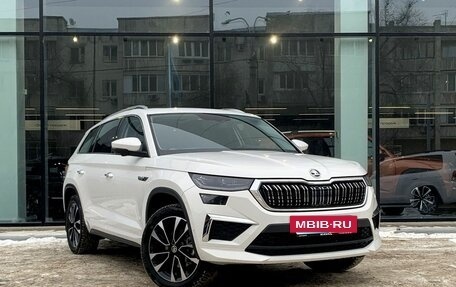 Skoda Kodiaq I, 2024 год, 4 990 000 рублей, 3 фотография