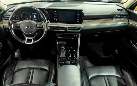 KIA K5, 2020 год, 2 435 000 рублей, 9 фотография