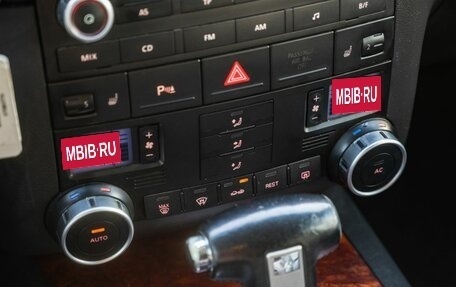 Volkswagen Touareg III, 2007 год, 1 050 000 рублей, 17 фотография