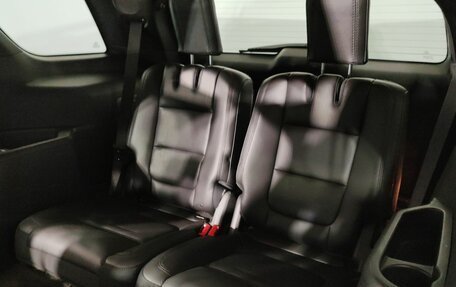 Ford Explorer VI, 2014 год, 1 890 000 рублей, 11 фотография