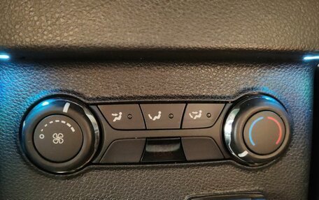 Ford Explorer VI, 2014 год, 1 890 000 рублей, 19 фотография