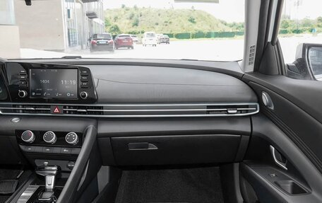 Hyundai Elantra, 2026 год, 1 950 000 рублей, 17 фотография