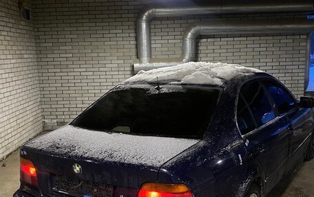 BMW 5 серия, 2000 год, 450 000 рублей, 2 фотография