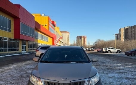 KIA Rio III рестайлинг, 2013 год, 790 000 рублей, 2 фотография