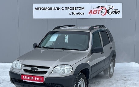 Chevrolet Niva I рестайлинг, 2018 год, 780 000 рублей, 3 фотография