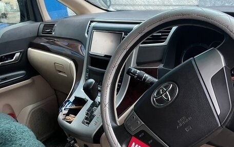 Toyota Alphard III, 2013 год, 2 100 000 рублей, 16 фотография