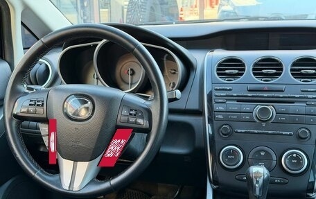Mazda CX-7 I рестайлинг, 2010 год, 900 000 рублей, 21 фотография