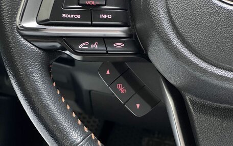 Subaru XV II, 2017 год, 2 090 000 рублей, 12 фотография