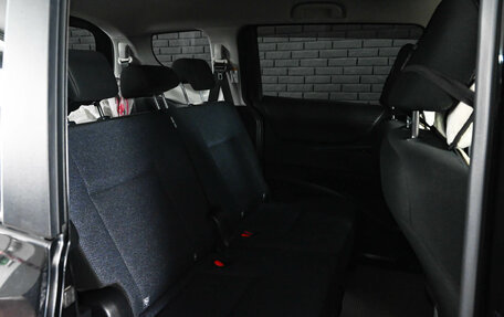 Toyota Sienta II, 2016 год, 1 525 000 рублей, 12 фотография