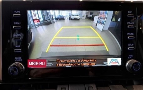 Toyota RAV4, 2021 год, 4 050 000 рублей, 23 фотография