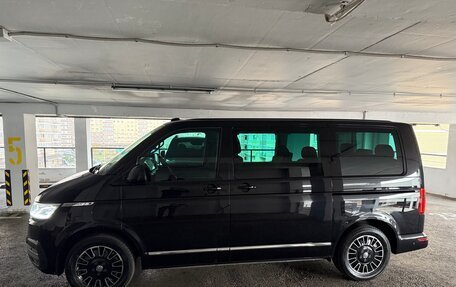 Volkswagen Multivan T6 рестайлинг, 2021 год, 3 999 999 рублей, 8 фотография