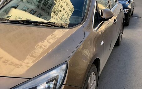 Opel Astra J, 2013 год, 1 000 000 рублей, 4 фотография
