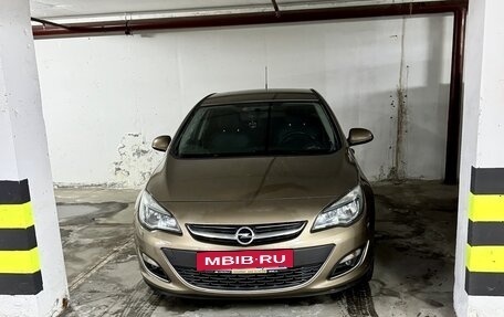 Opel Astra J, 2013 год, 1 000 000 рублей, 6 фотография