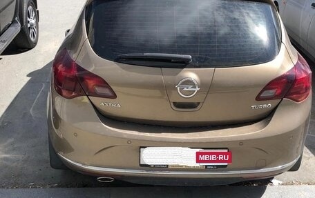 Opel Astra J, 2013 год, 1 000 000 рублей, 3 фотография