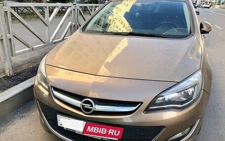 Opel Astra J, 2013 год, 1 000 000 рублей, 2 фотография