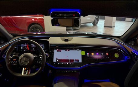 Mercedes-Benz E-Класс AMG, 2025 год, 15 500 000 рублей, 14 фотография