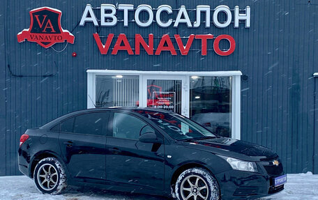 Chevrolet Cruze II, 2011 год, 680 000 рублей, 3 фотография