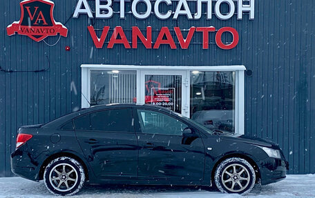 Chevrolet Cruze II, 2011 год, 680 000 рублей, 4 фотография