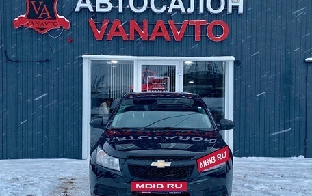 Chevrolet Cruze II, 2011 год, 680 000 рублей, 2 фотография