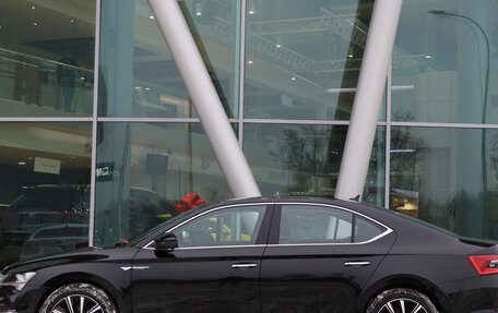 Skoda Superb III рестайлинг, 2025 год, 3 590 000 рублей, 5 фотография