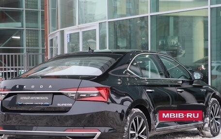 Skoda Superb III рестайлинг, 2025 год, 3 590 000 рублей, 8 фотография