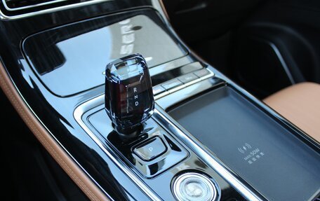 Geely Atlas, 2025 год, 3 270 000 рублей, 31 фотография