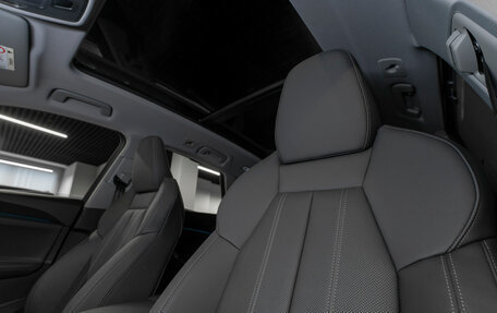 Audi Q5, 2025 год, 9 000 000 рублей, 10 фотография