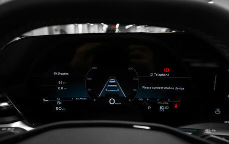 Audi Q5, 2025 год, 9 000 000 рублей, 12 фотография