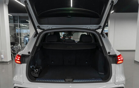 Audi Q5, 2025 год, 9 000 000 рублей, 29 фотография