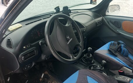 Chevrolet Niva I рестайлинг, 2004 год, 250 000 рублей, 2 фотография