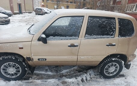 Chevrolet Niva I рестайлинг, 2004 год, 250 000 рублей, 4 фотография