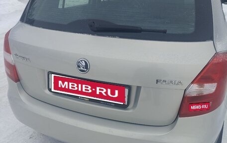 Skoda Fabia II, 2013 год, 750 000 рублей, 2 фотография