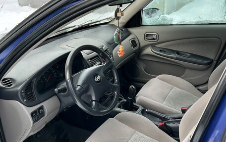 Nissan Almera, 2002 год, 200 000 рублей, 24 фотография