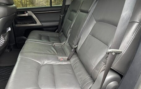 Toyota Land Cruiser 200, 2010 год, 3 000 000 рублей, 7 фотография