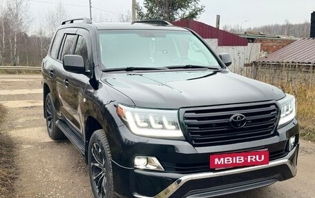 Toyota Land Cruiser 200, 2010 год, 3 000 000 рублей, 11 фотография