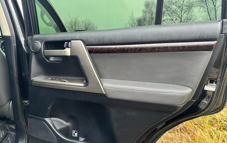 Toyota Land Cruiser 200, 2010 год, 3 000 000 рублей, 12 фотография