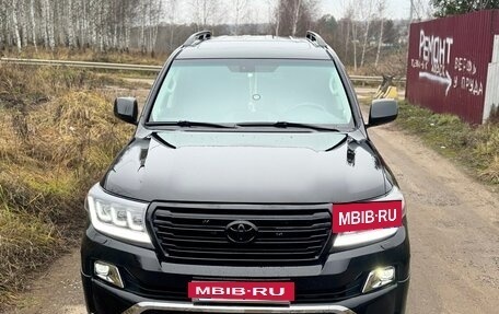 Toyota Land Cruiser 200, 2010 год, 3 000 000 рублей, 23 фотография