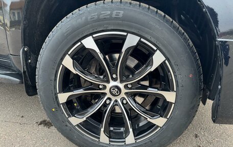 Toyota Land Cruiser 200, 2010 год, 3 000 000 рублей, 32 фотография