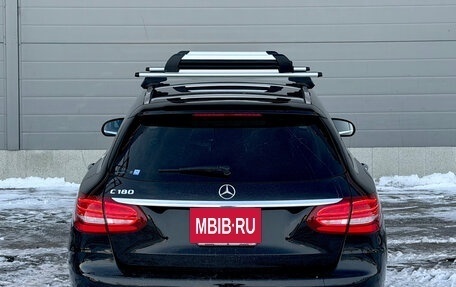 Mercedes-Benz C-Класс, 2017 год, 1 890 000 рублей, 6 фотография