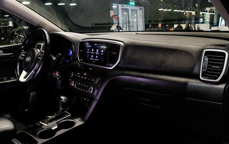 KIA Sportage IV рестайлинг, 2021 год, 2 350 000 рублей, 7 фотография