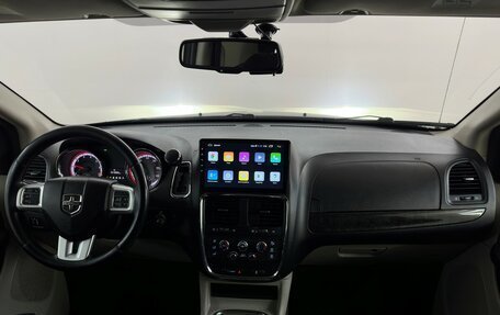 Dodge Caravan V, 2011 год, 1 350 000 рублей, 5 фотография