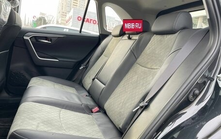 Toyota RAV4, 2025 год, 3 950 000 рублей, 20 фотография