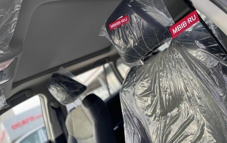 Toyota RAV4, 2025 год, 3 950 000 рублей, 19 фотография