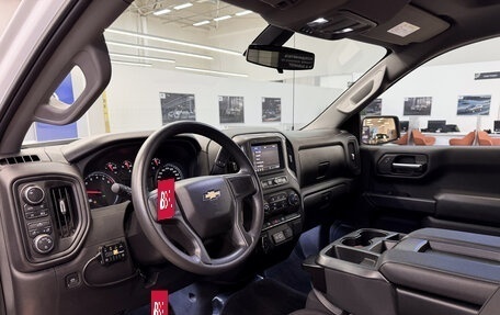 Chevrolet Silverado, 2022 год, 5 990 000 рублей, 11 фотография