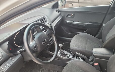 KIA Rio III рестайлинг, 2014 год, 910 000 рублей, 17 фотография