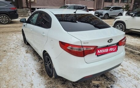 KIA Rio III рестайлинг, 2014 год, 910 000 рублей, 5 фотография