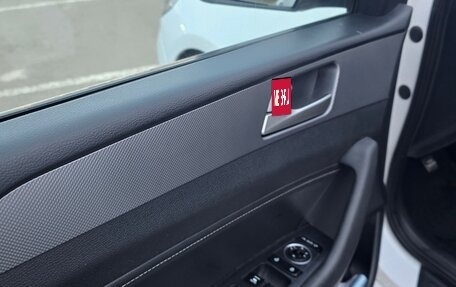 Hyundai Sonata VII, 2019 год, 1 290 000 рублей, 15 фотография