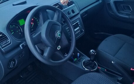 Skoda Fabia II, 2011 год, 625 000 рублей, 12 фотография